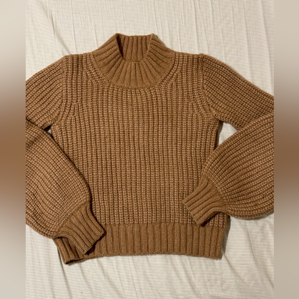Den Lulu Sweater In Almond, Size Xs